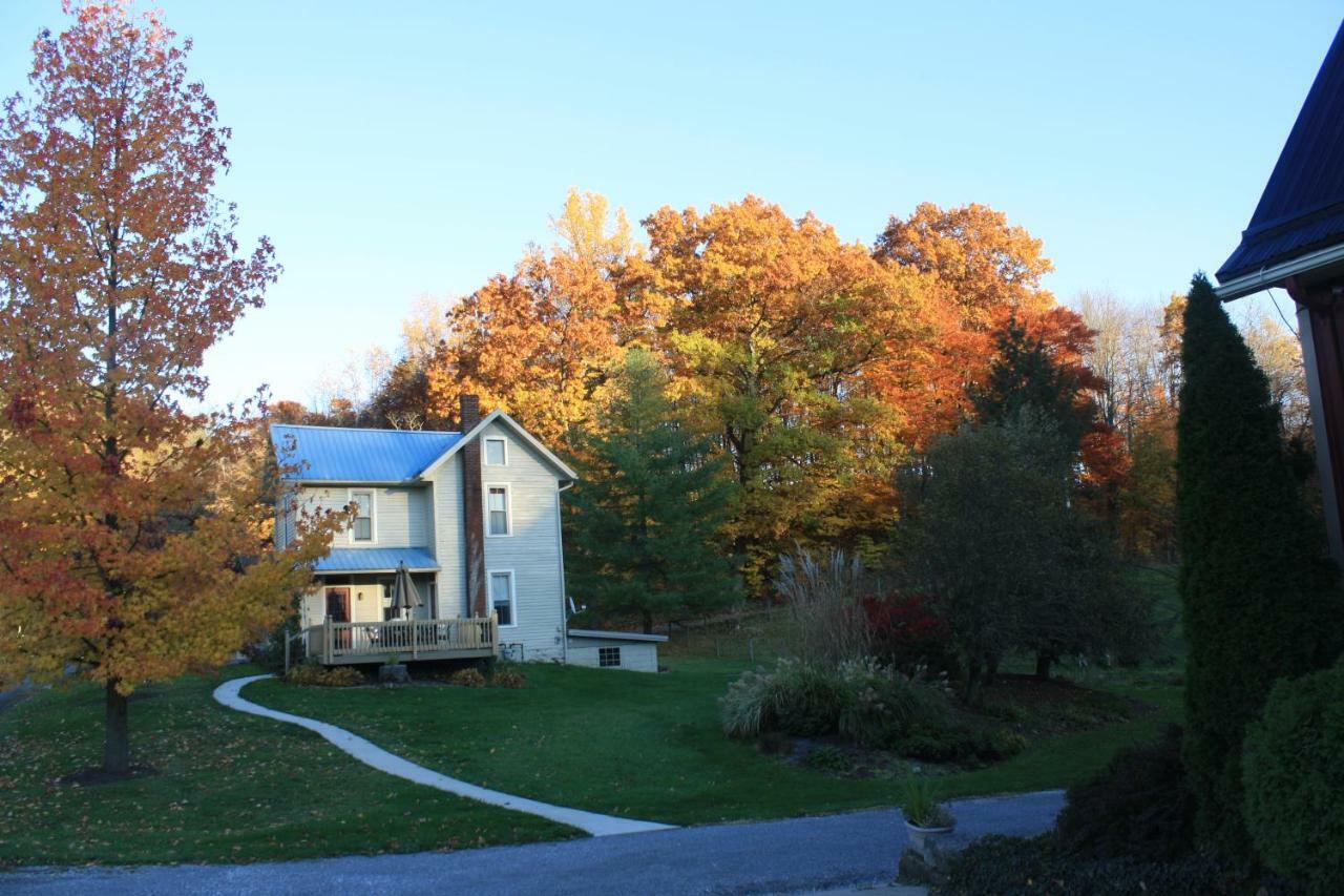 The Barn Inn Bed And Breakfast Millersburg Exterior foto